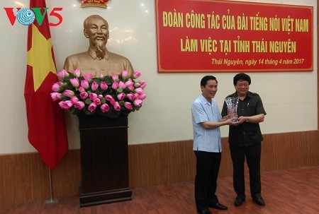 VOV President Nguyen The Ky works in Thai Nguyen  - ảnh 2